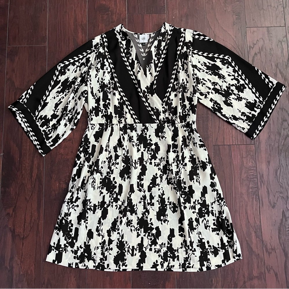 Cabi Size M X Factor Dress Black Ivory Floral Print #6369 Missing Belt